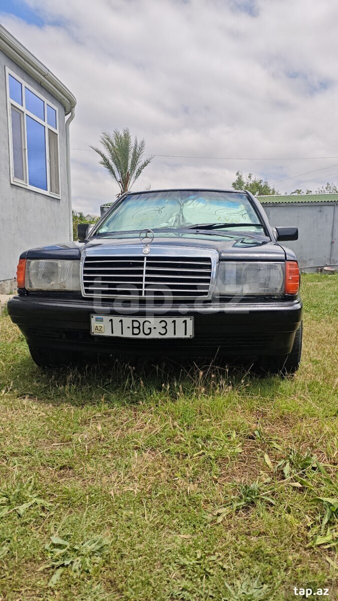 Mercedes 190, 1992 il