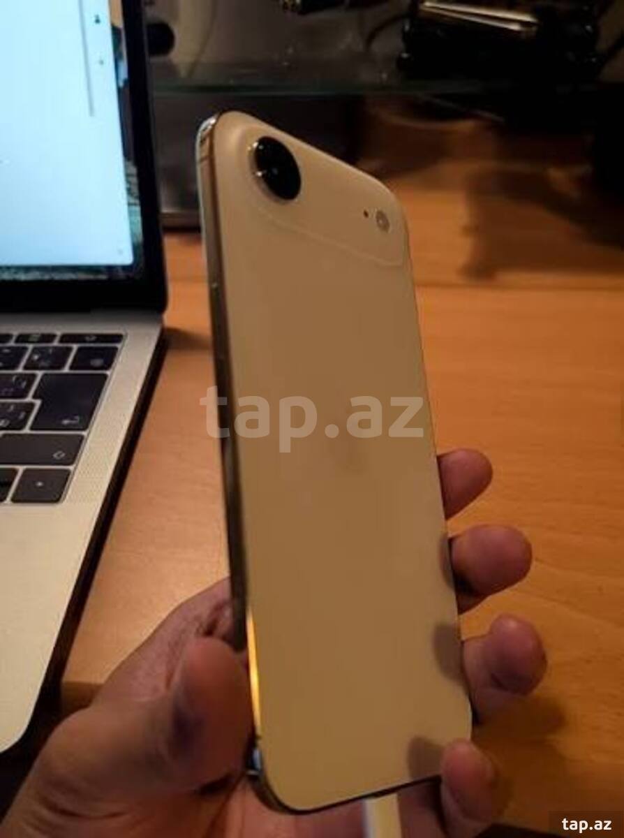 Apple iPhone Air Light Gold 256GB/8GB