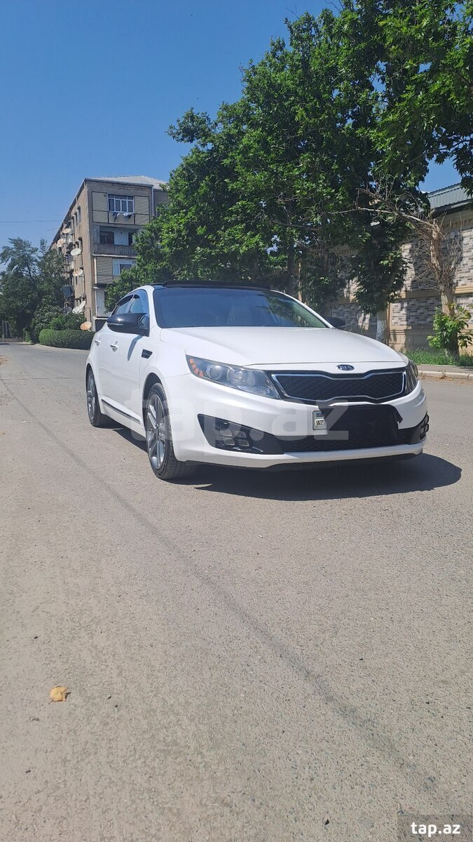 KIA Optima, 2011 il (3)