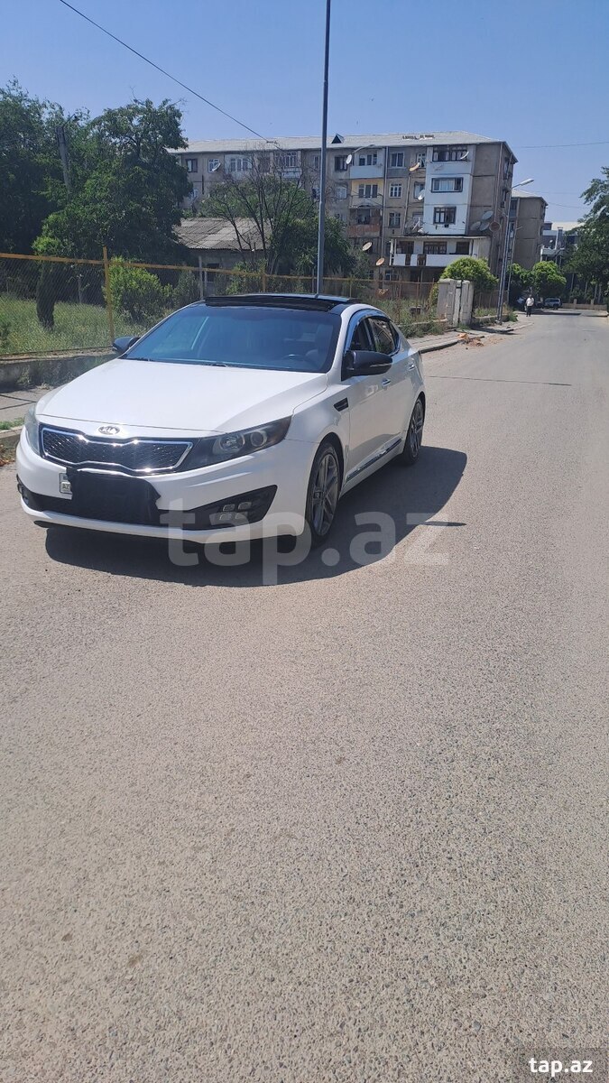 KIA Optima, 2011 il (4)