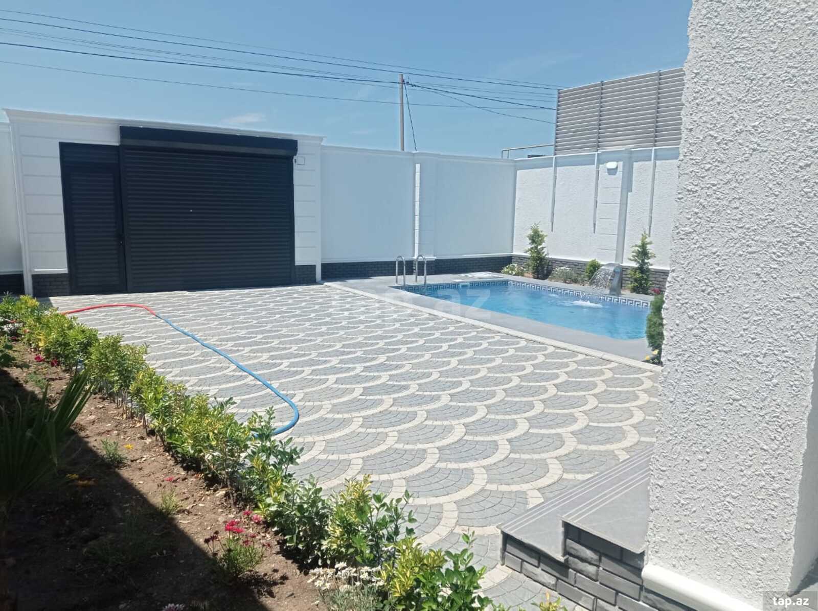 Bağ evi, Buzovna qəs. (15)