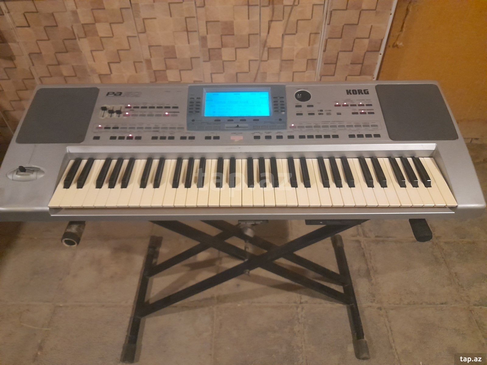 Sintezator Korg pa50 sempler (4)