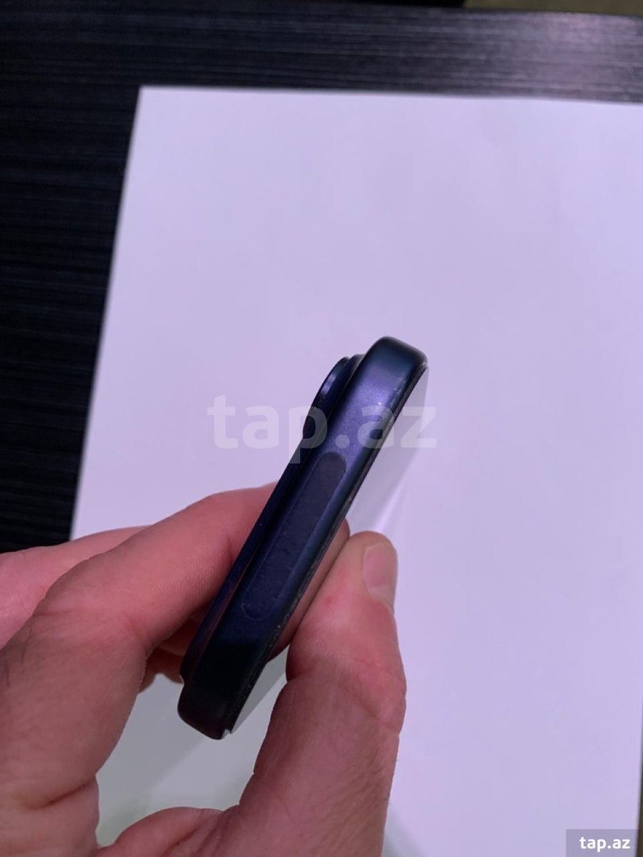 Apple iPhone 17 Pro Deep Blue 256GB/12GB (4)