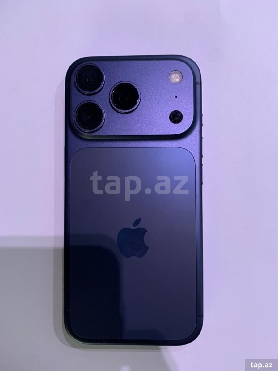 Apple iPhone 17 Pro Deep Blue 256GB/12GB