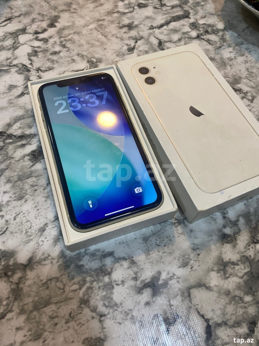 Apple iPhone 11 White 64GB/4GB (2)