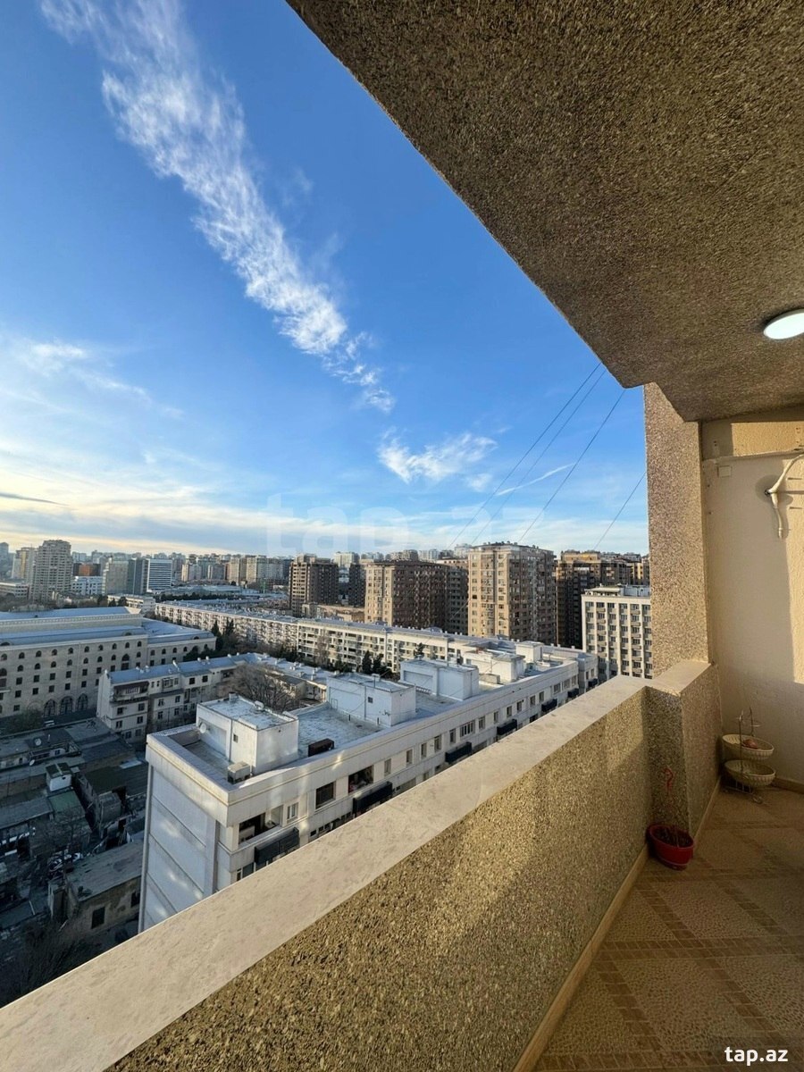 3-otaqlı yeni tikili, Kövkəb Səfərəliyeva küç., 126 m² (12)