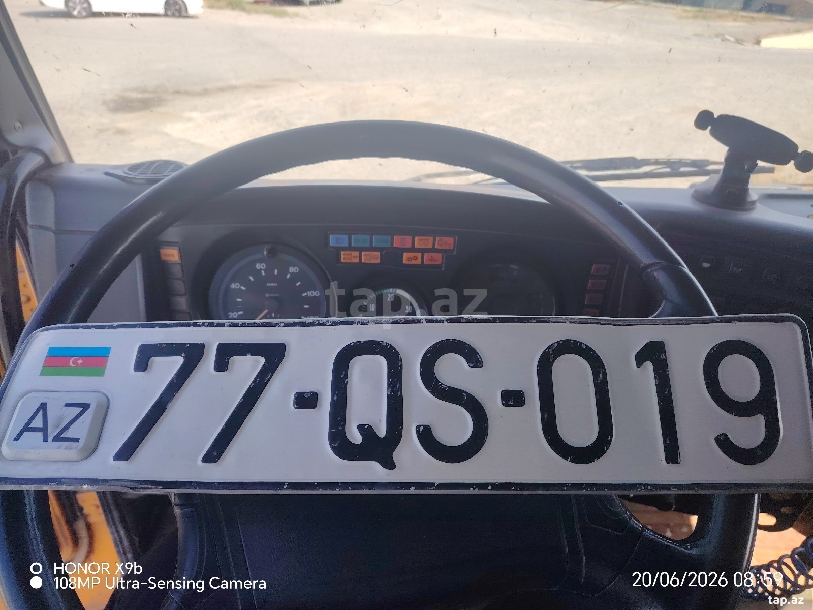 Avtomobil qeydiyyat nişanı tapılıb - 77-QS-019