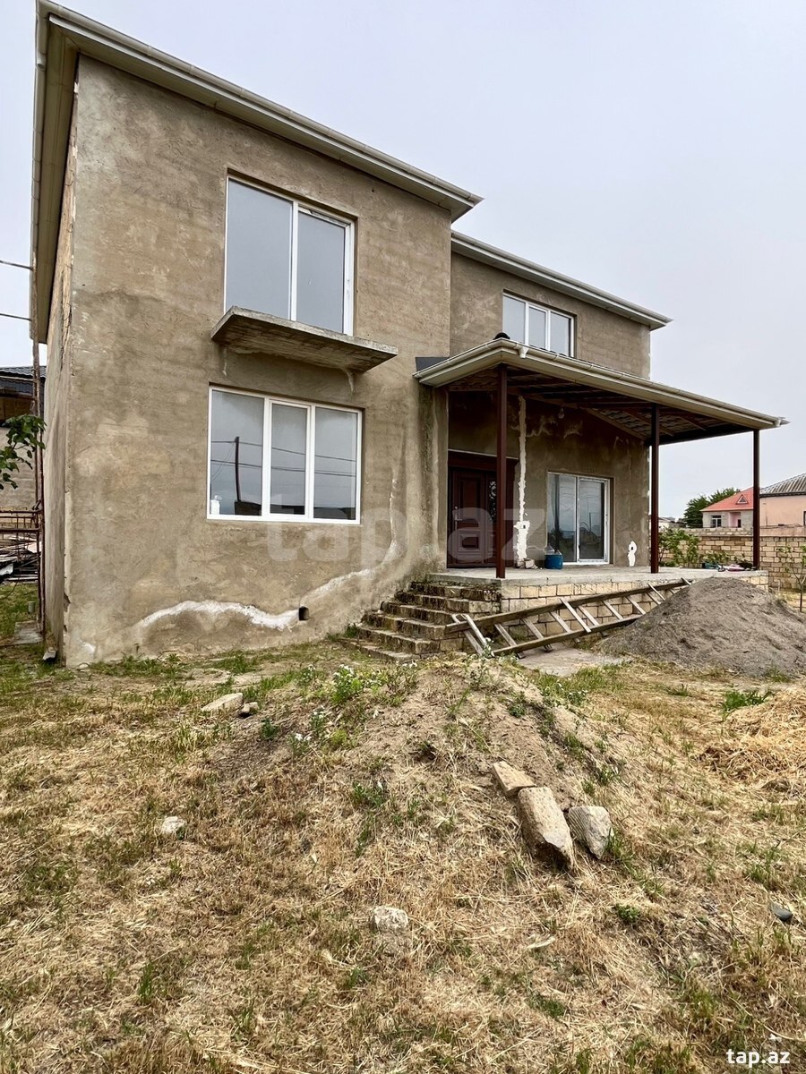Villa, Saray qəs. (22)