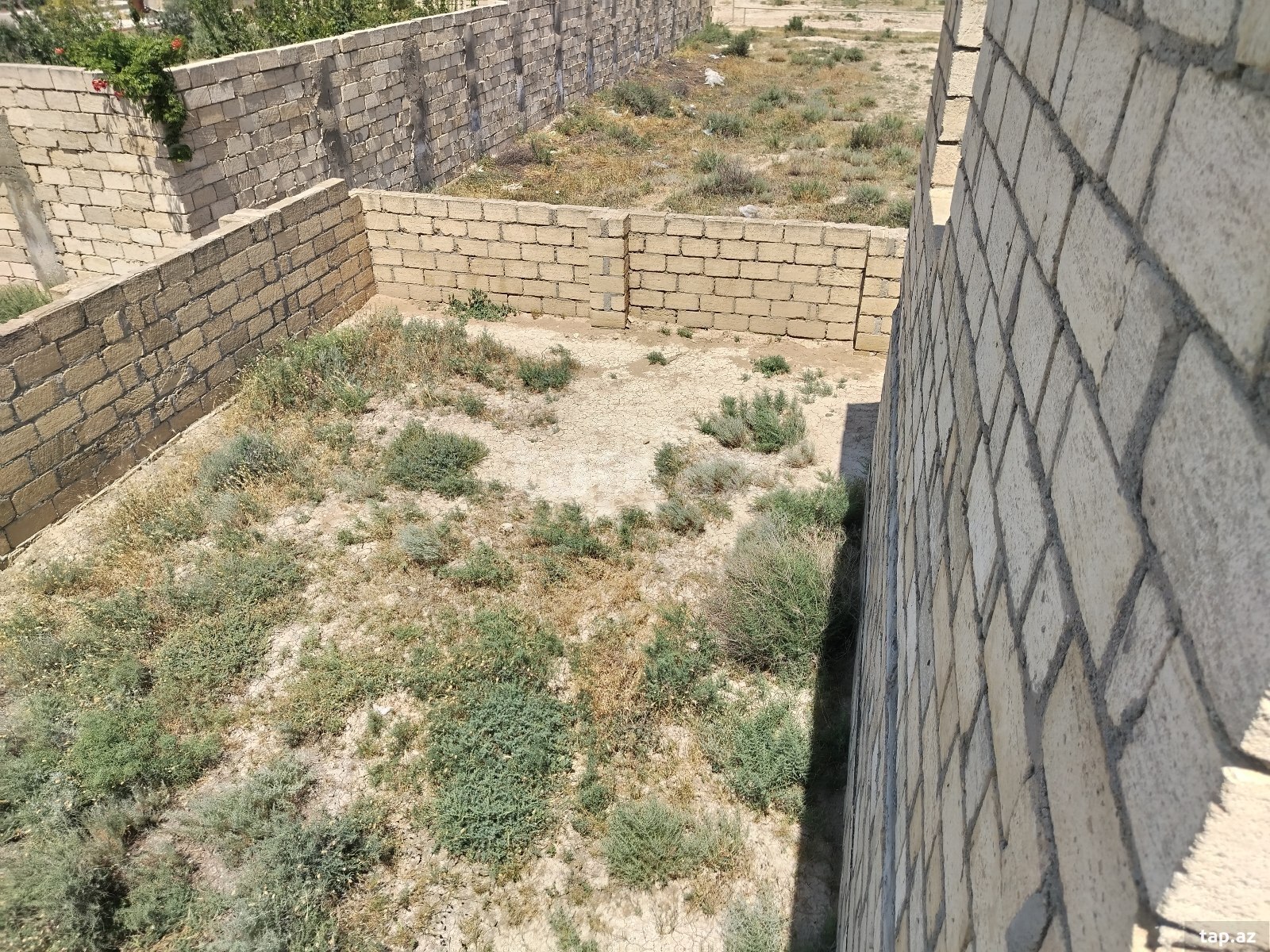Bağ evi, Sumqayıt ş. (16)