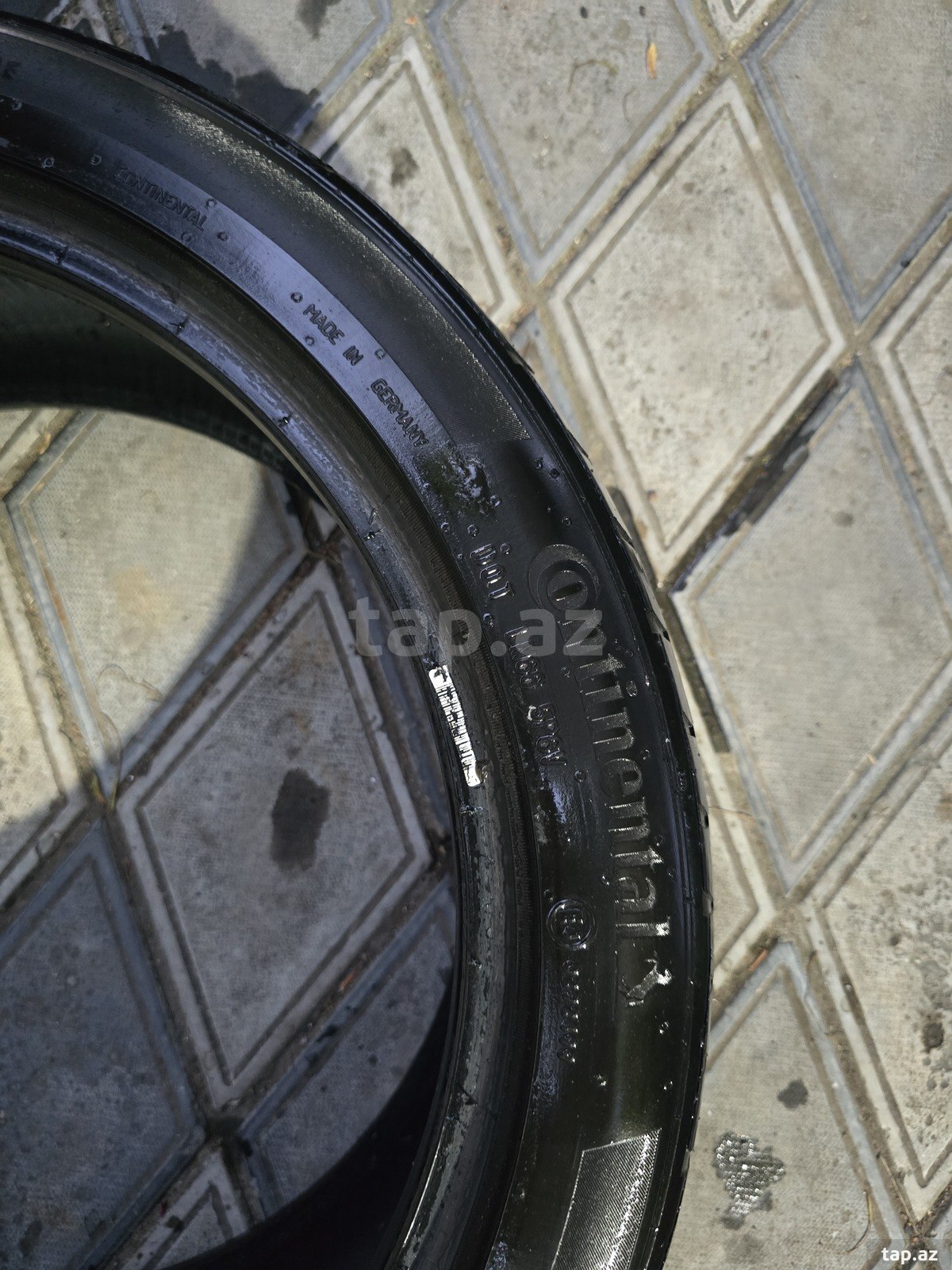 Təkərlər 245/40 R19  (6)