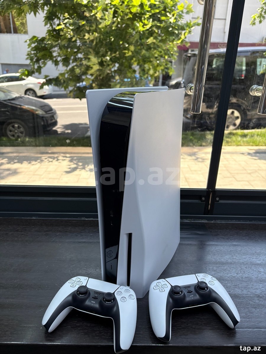 Playstation 5 + 2 Dualsense