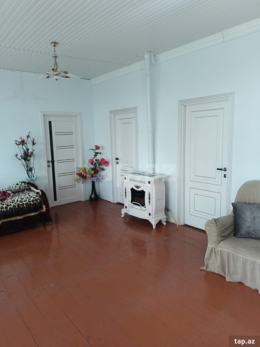 Həyət evi kirayə verilir, Şəki ş. (13)