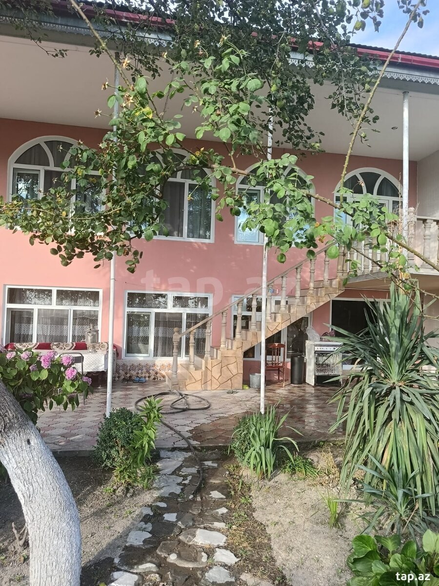 Həyət evi kirayə verilir, Şəki ş. (19)