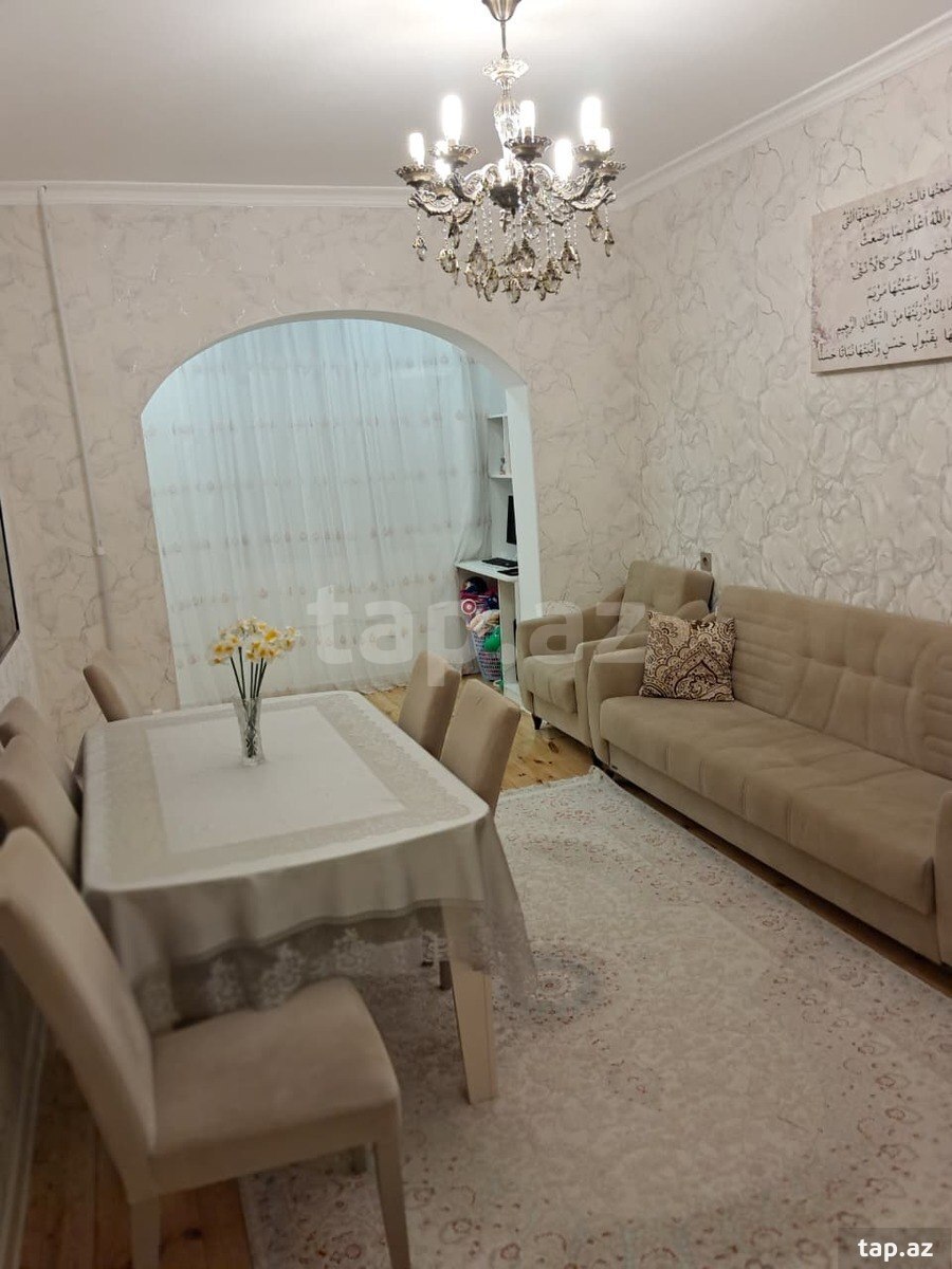 2-otaqlı mənzil, 8-ci mkr., 60 m²
