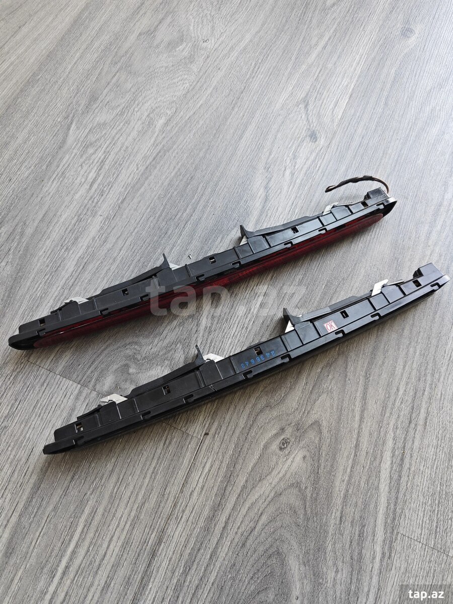 Mercedes W211, Mercedes E211 arxa baqaj stop işığı (2)