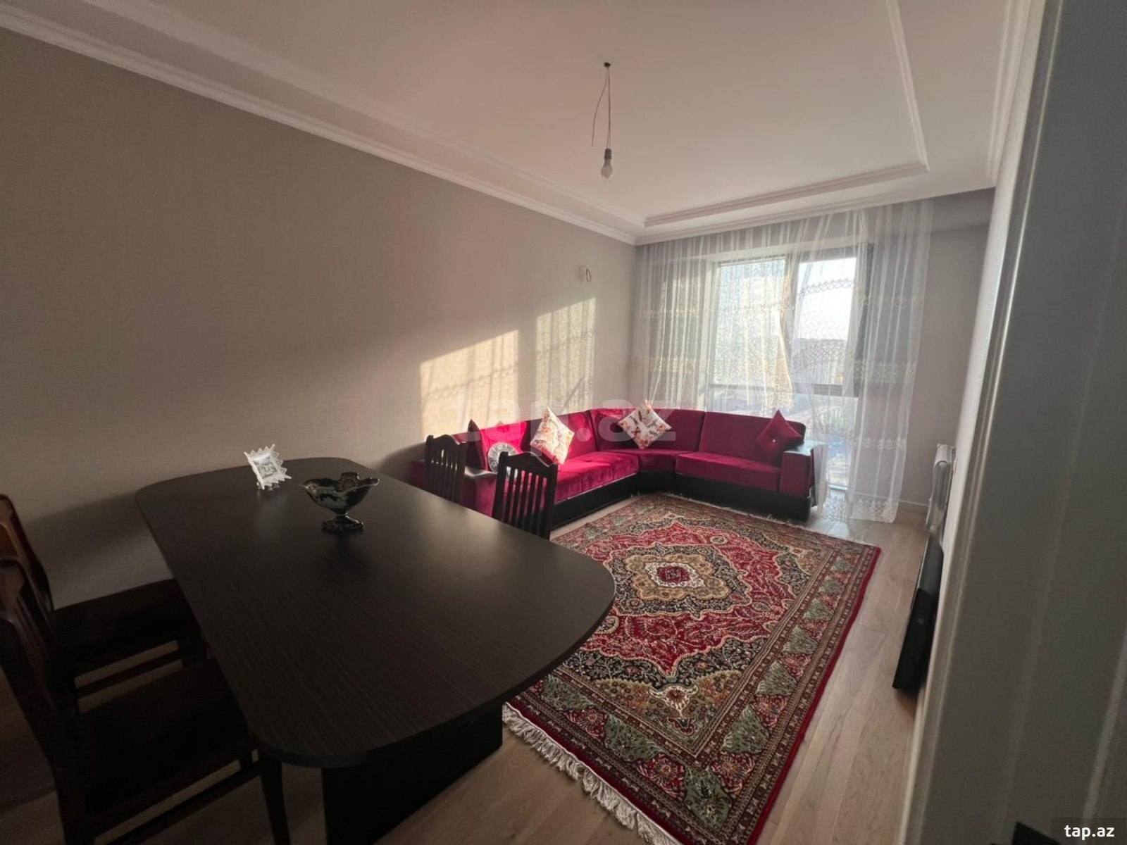 3-otaqlı yeni tikili kirayə verilir, Memar Əcəmi m., 80 m²