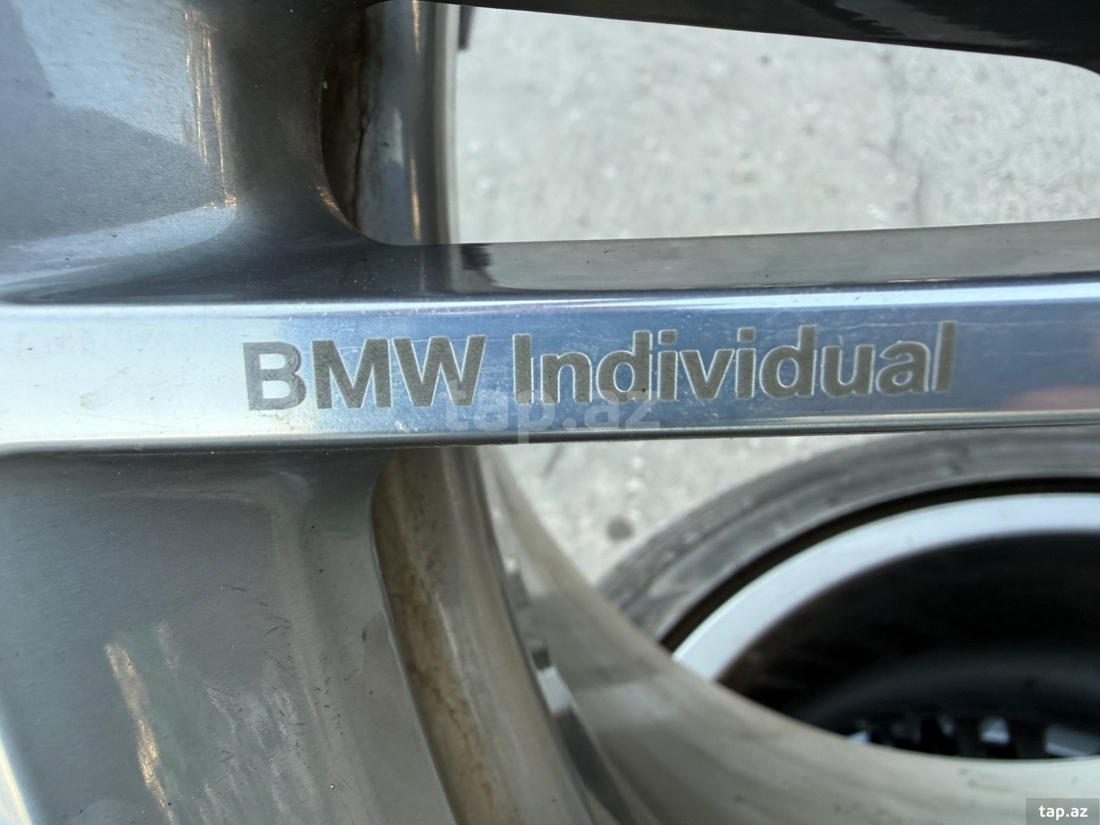 BMW G11, G12, G30 təkərləri R20 (10)