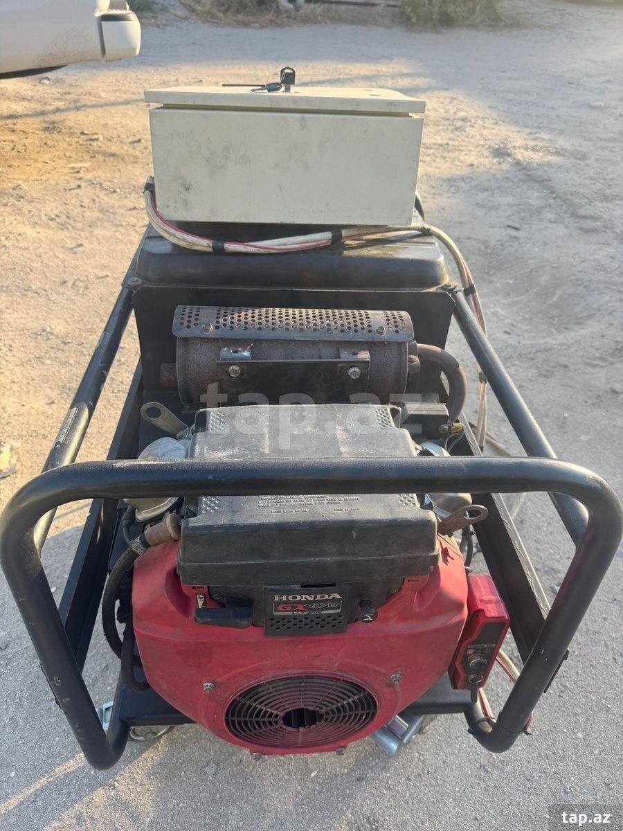 Generator (2)
