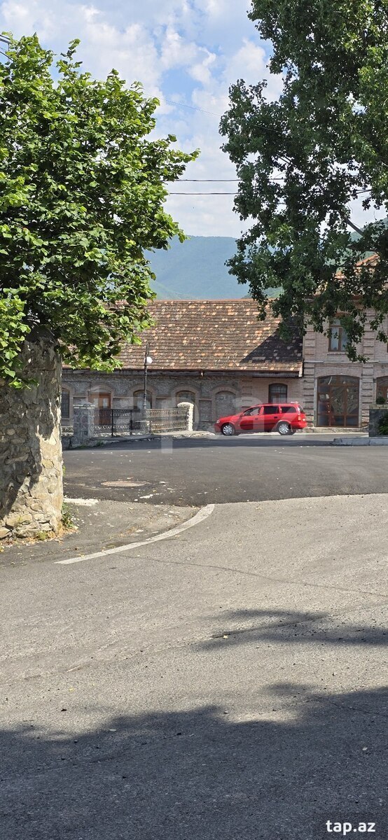 Həyət evi, Şəki ş.