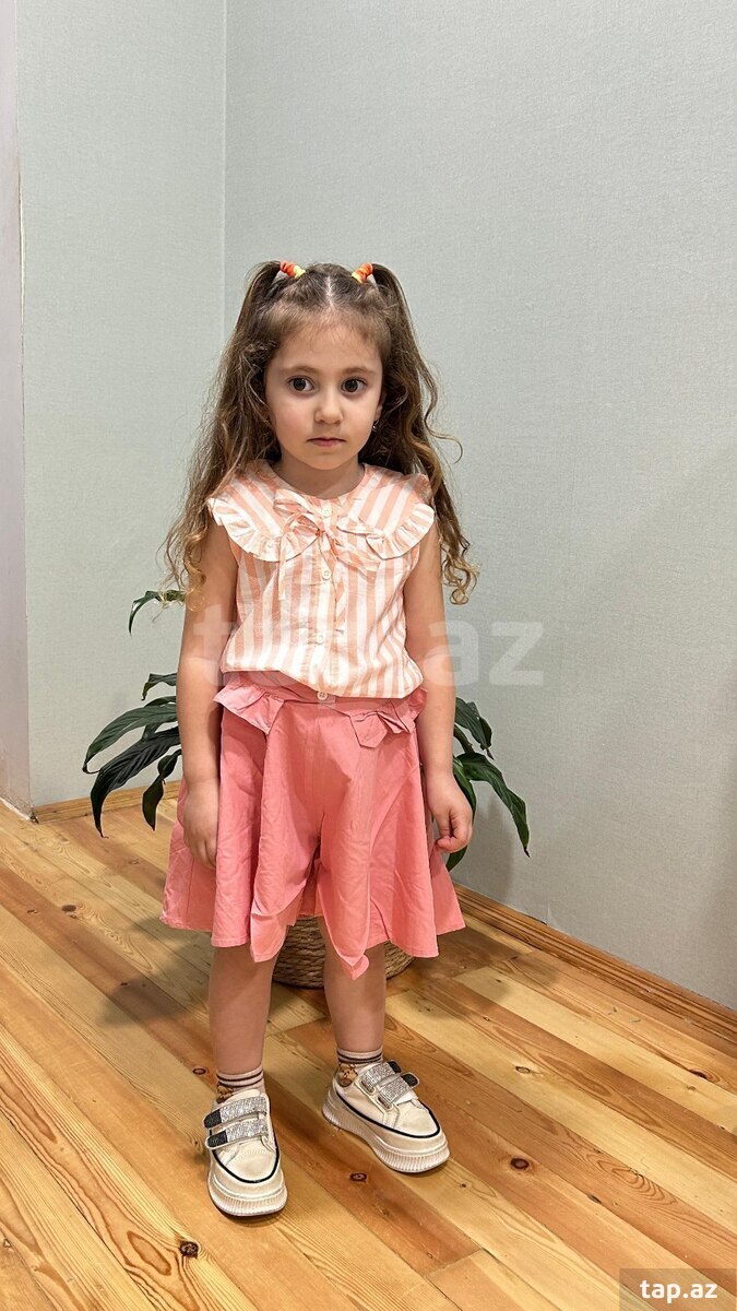 Qız uşağı geyimi dəsti  (3)