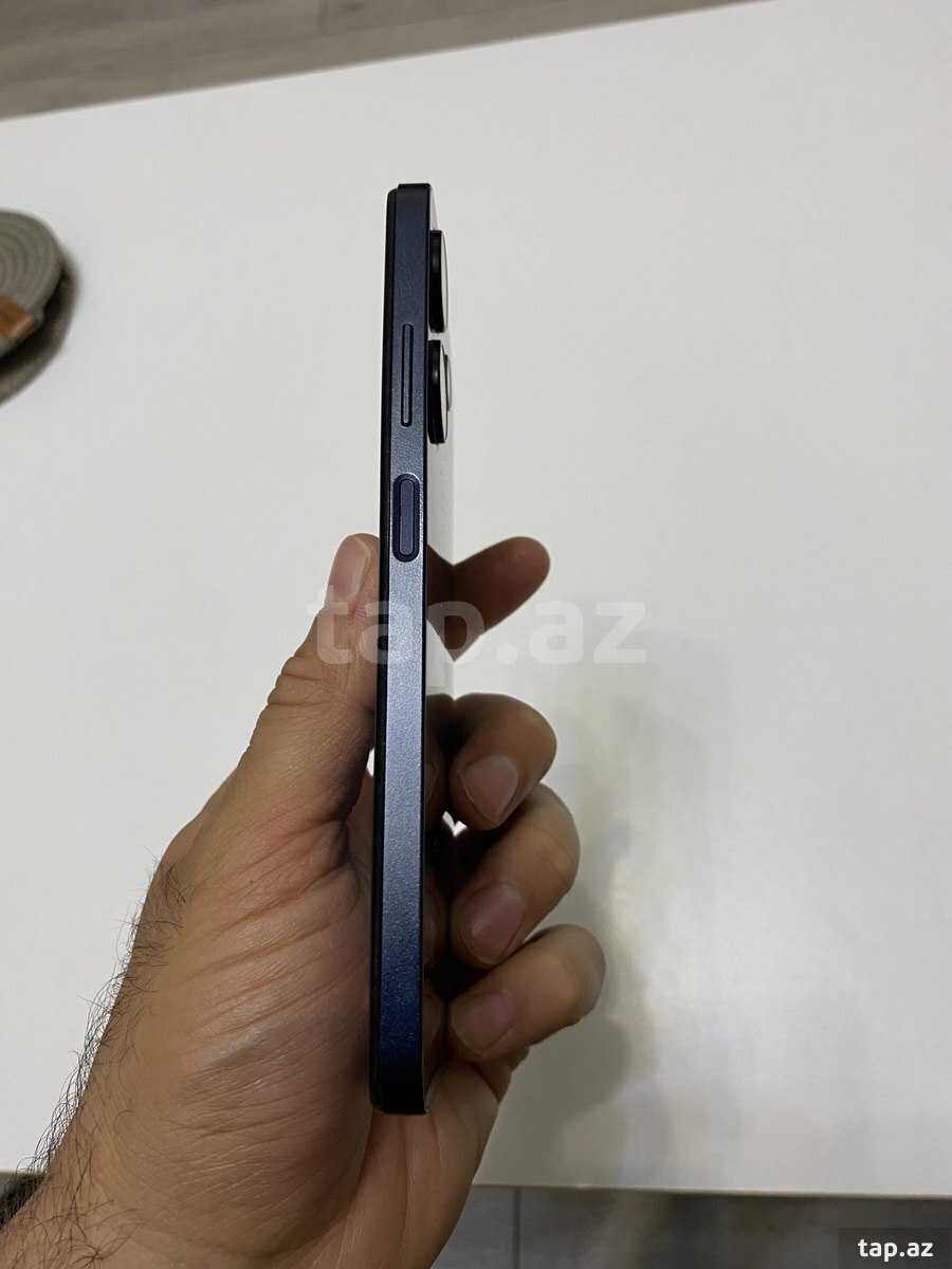 Infinix Hot 30i Glacier Blue 128GB/4GB (2)