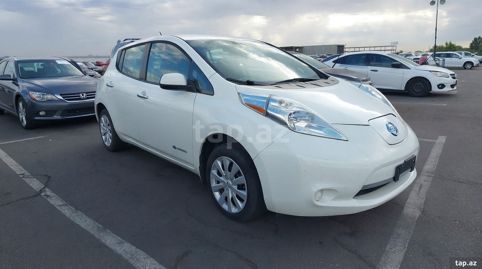 Nissan Leaf, 2013 il (2)