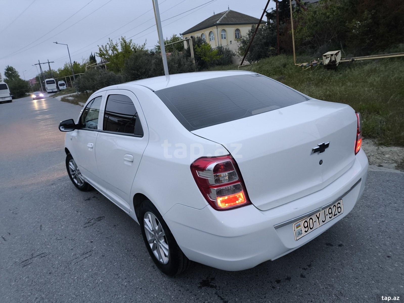 Chevrolet Cobalt, 2024 il (3)
