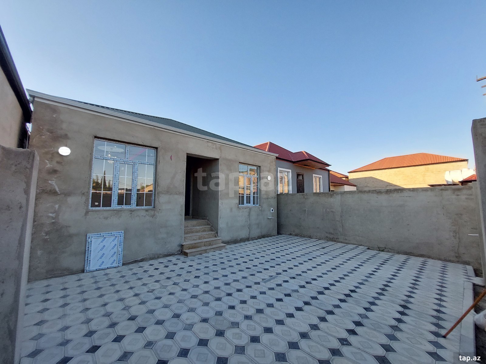 Həyət evi, Binə qəs. (3)