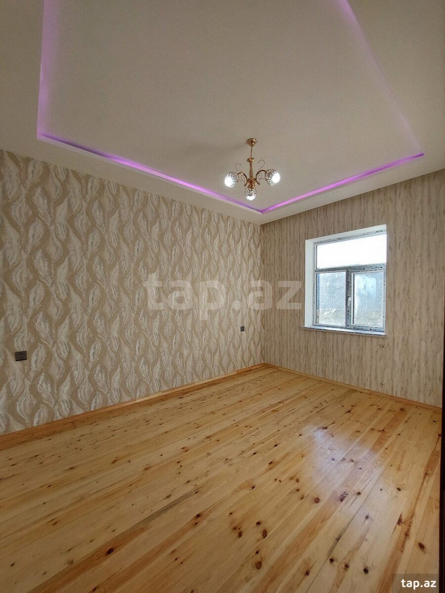Həyət evi, Binə qəs. (18)