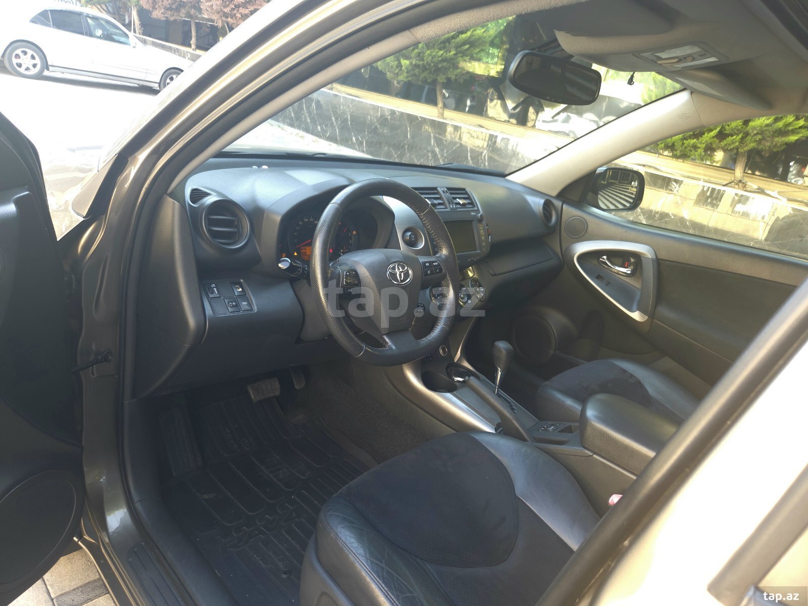 Toyota RAV 4, 2012 il (5)