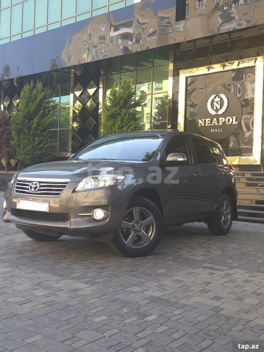 Toyota RAV 4, 2012 il (12)