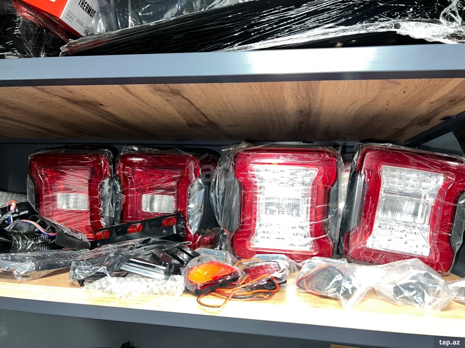 Jeep Wrangler arxa stopları