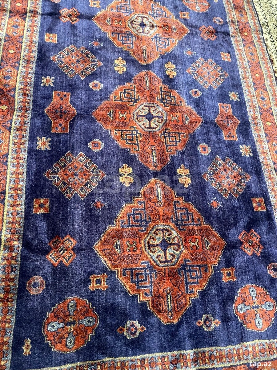 Qədimi Şamaxı xalçası 