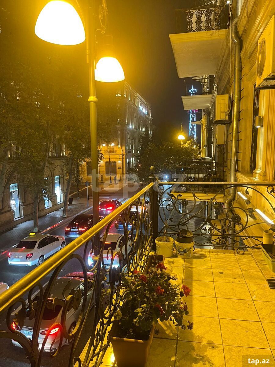1-otaqlı mənzil kirayə verilir, Səməd Vurğun küç.1, 70 m²