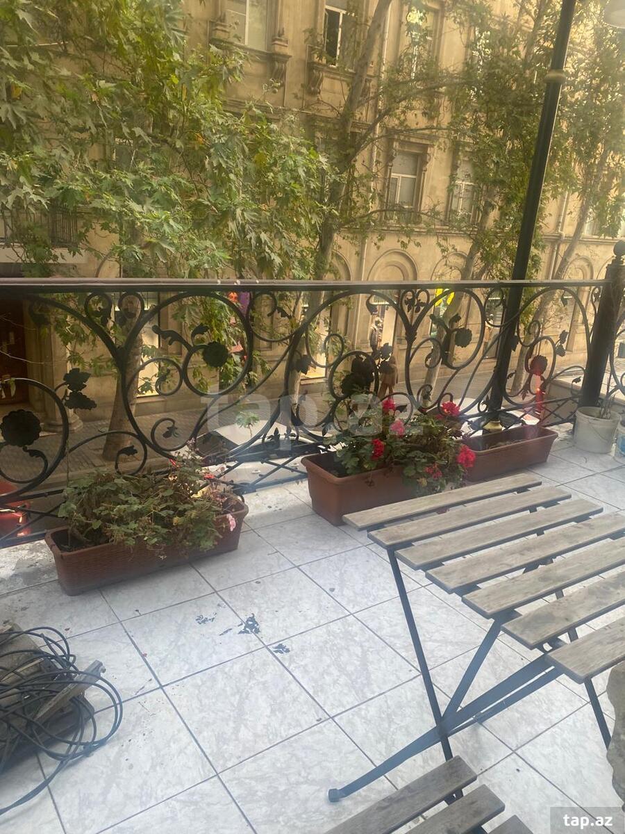 1-otaqlı mənzil kirayə verilir, Səməd Vurğun küç.1, 70 m² (18)