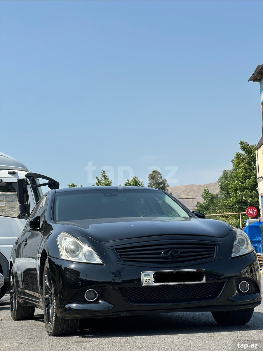 Infiniti G25, 2012 il (6)