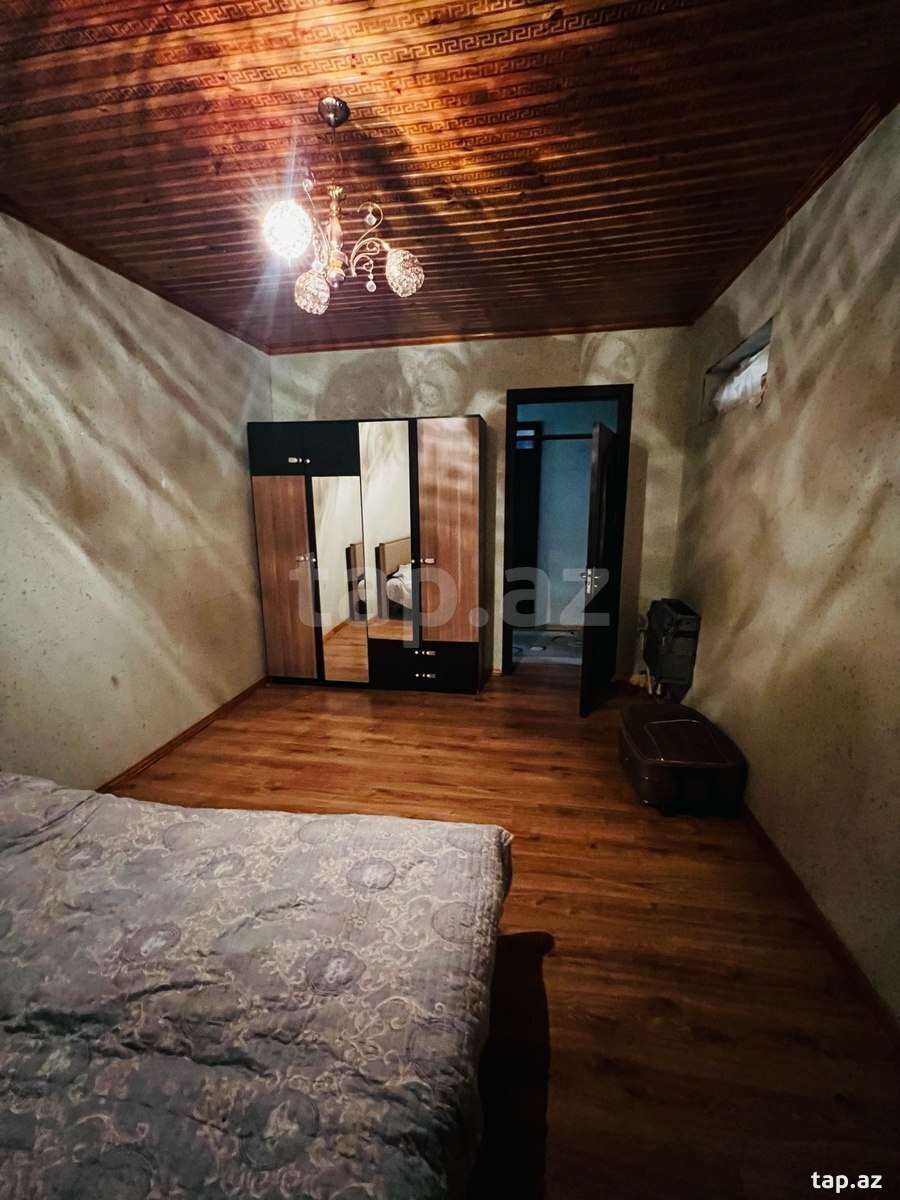 Həyət evi, Binəqədi şossesi (17)