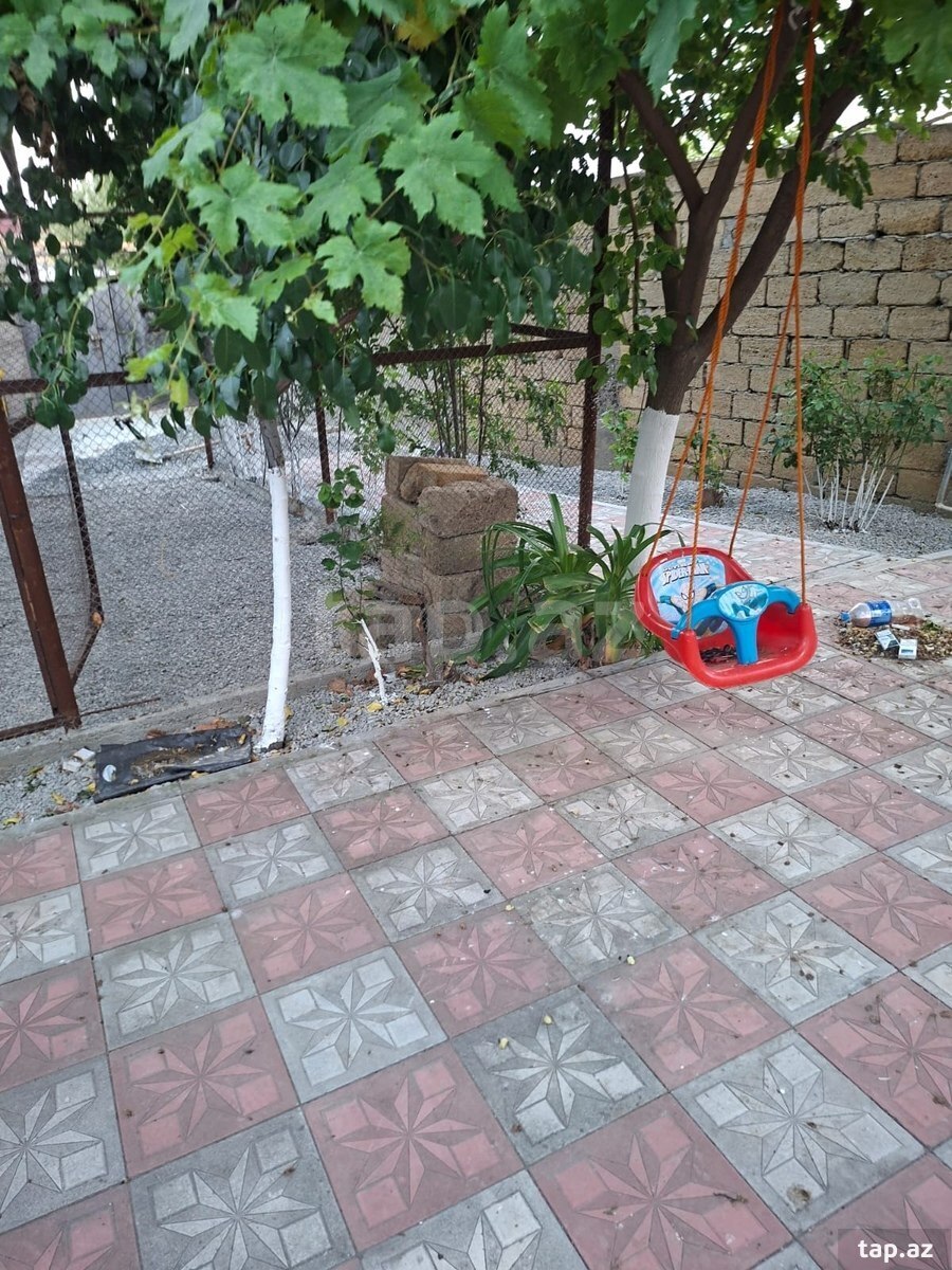 Həyət evi, Binəqədi şossesi (22)