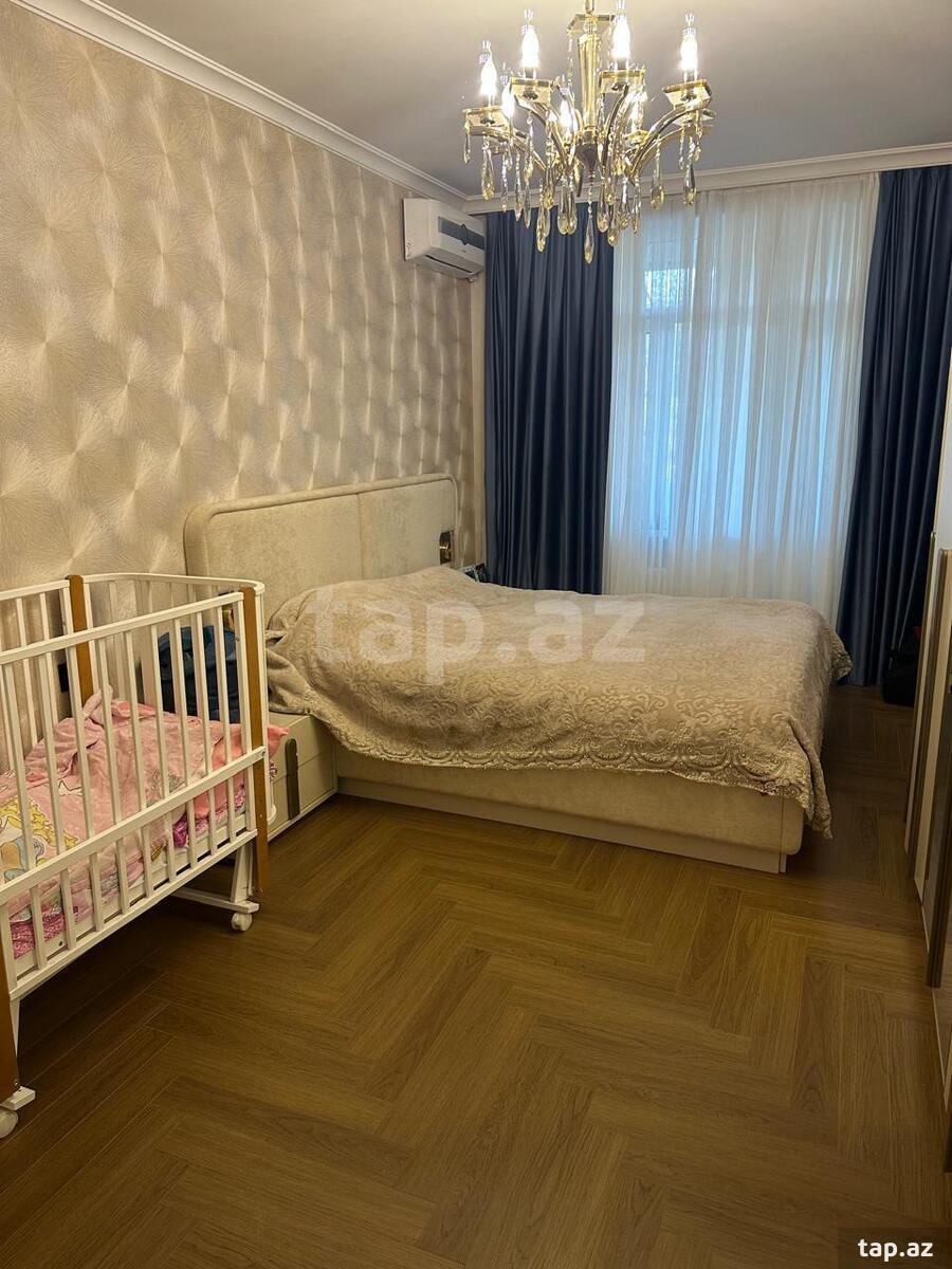 4-otaqlı mənzil, M.Şərifli küç., 100 m² (6)