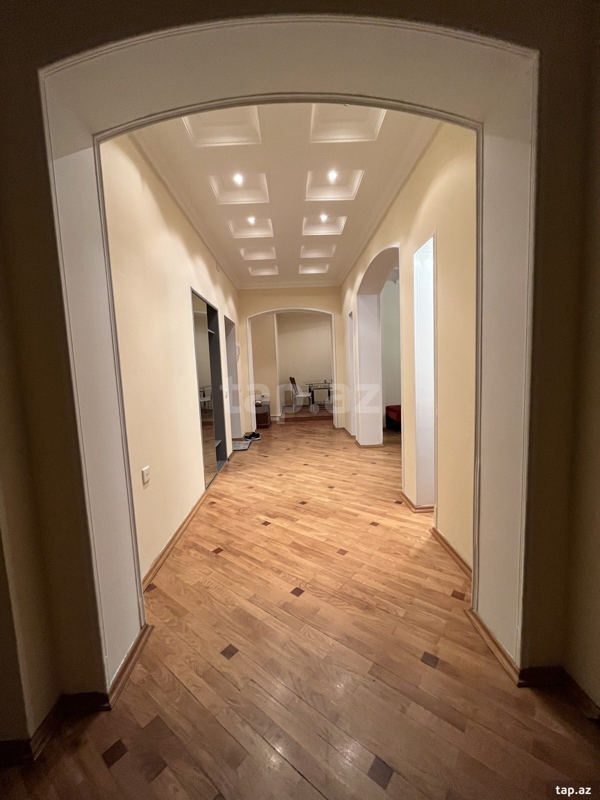 4-otaqlı yeni tikili kirayə verilir, Balababa Məcidov küç ., 143 m²