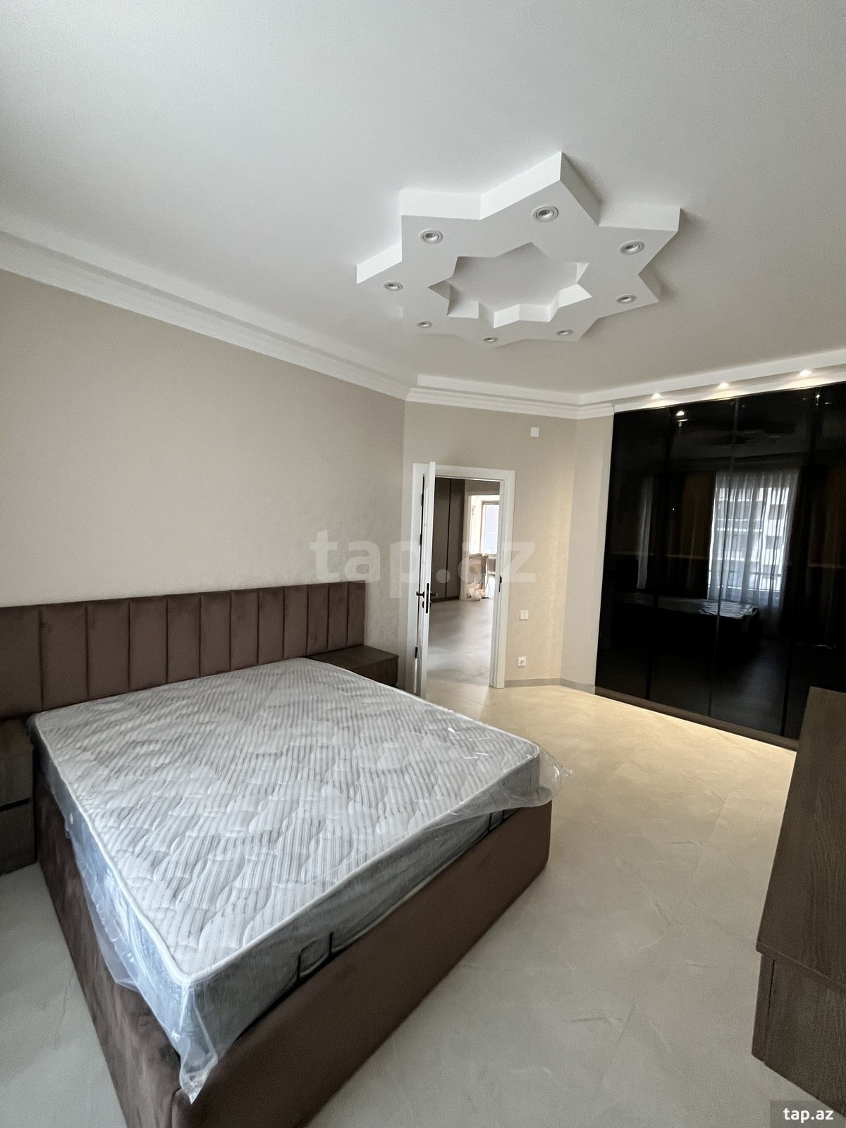 3-otaqlı yeni tikili kirayə verilir, Kazım Kazımzadə küç.,7 125 m² (13)
