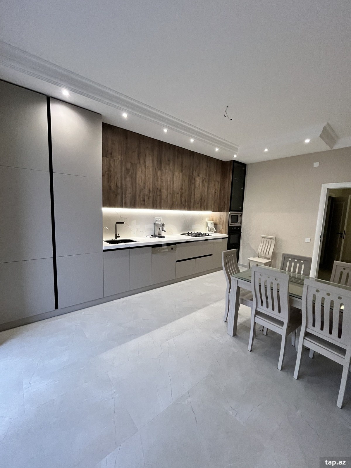 3-otaqlı yeni tikili kirayə verilir, Kazım Kazımzadə küç.,7 125 m² (2)