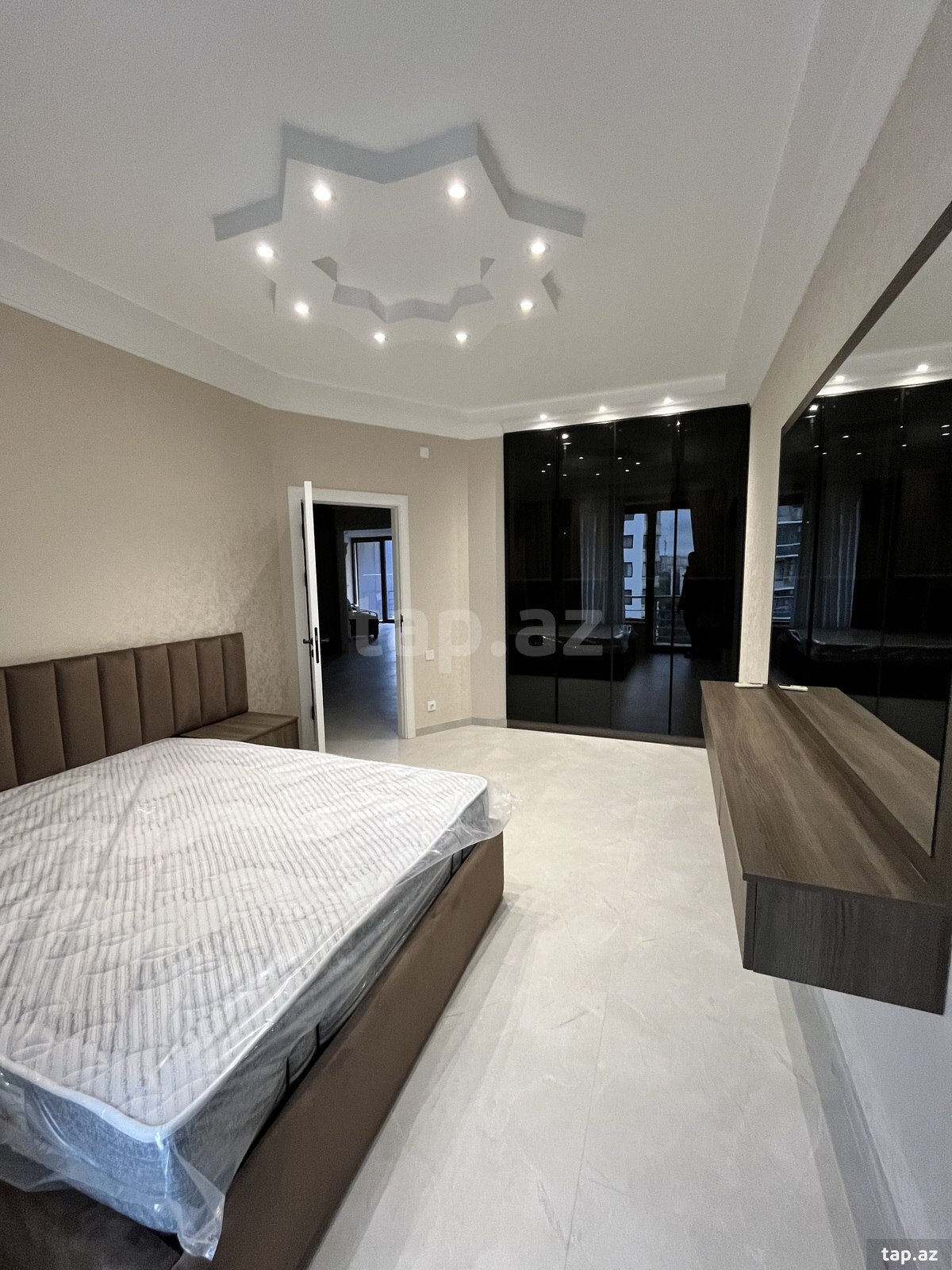 3-otaqlı yeni tikili kirayə verilir, Kazım Kazımzadə küç.,7 125 m² (8)