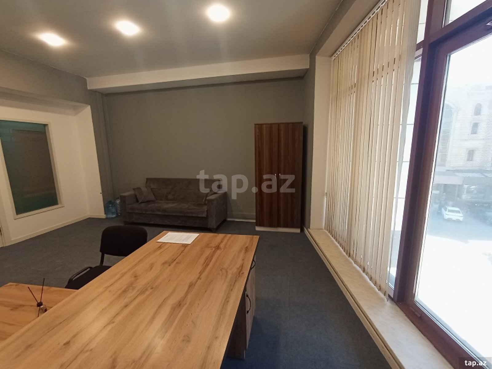 Ofis icarəyə verilir, Nerimanov r., Əhməd Rəcəblu küç., Biznes Merkez (8)