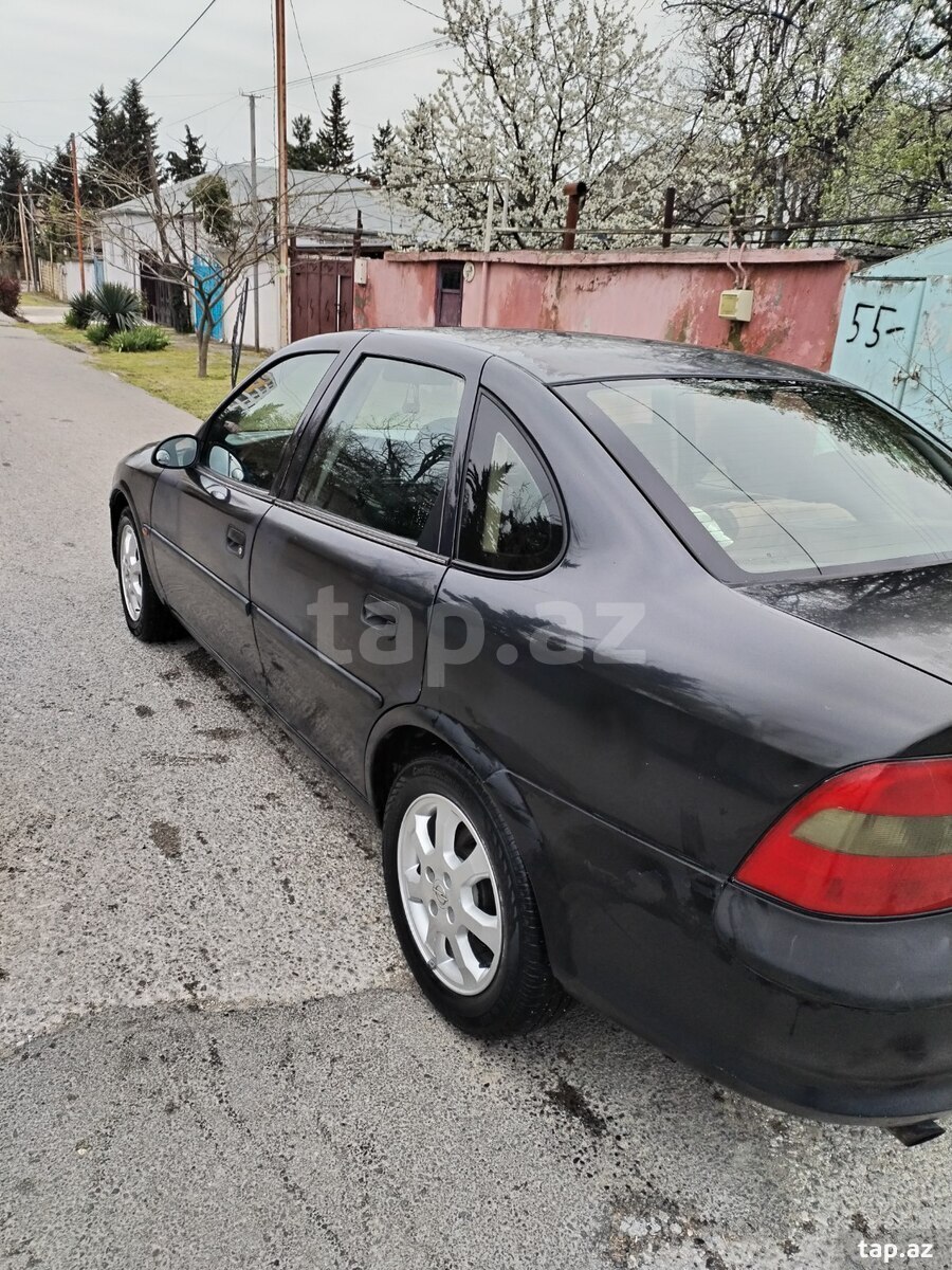 Opel Vectra, 1996 il (11)