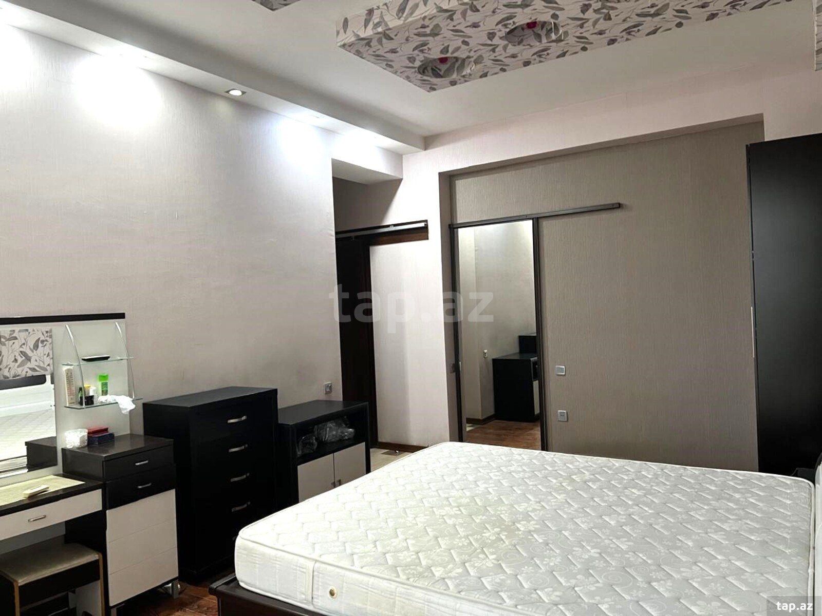 2-otaqlı yeni tikili, 28 May m., 120 m² (8)