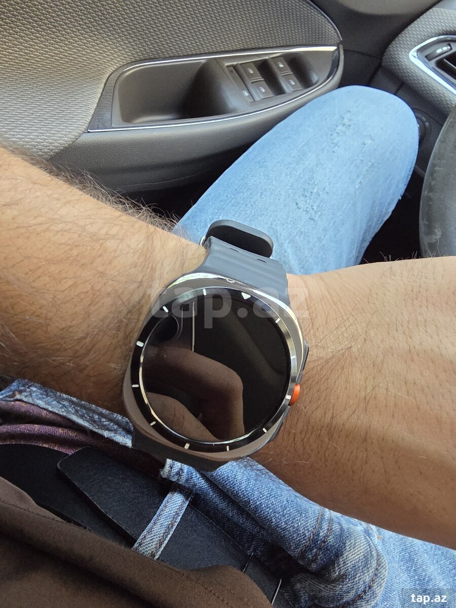 Samsung Galaxy Watch Ultra Titanium White