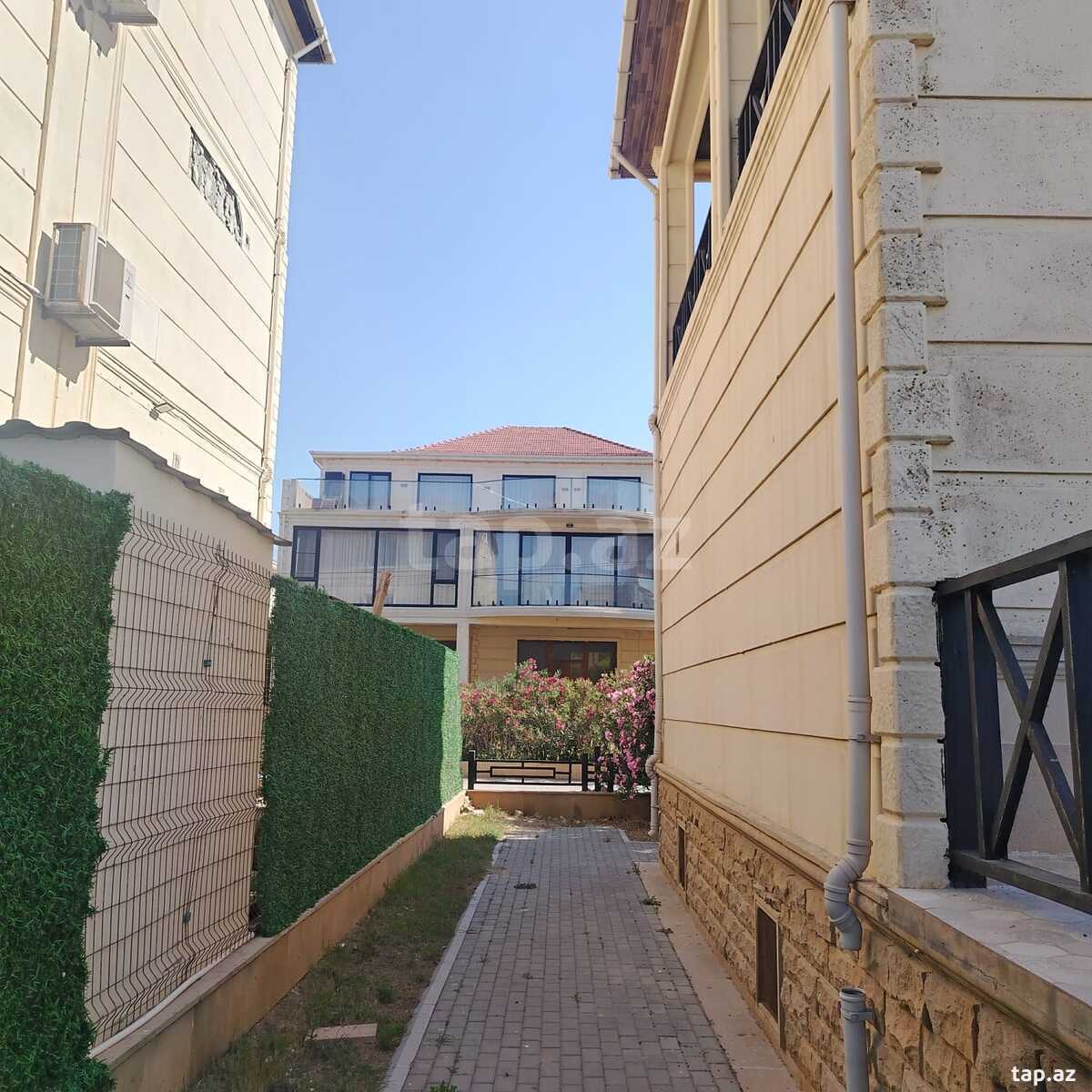 Bağ evi, Buzovna qəs. (3)