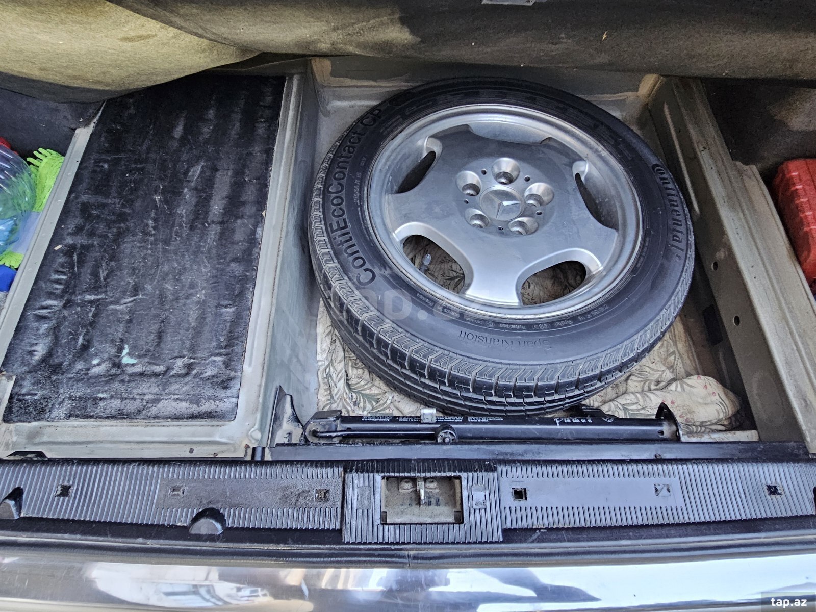 Mercedes E 280, 1998 il (10)