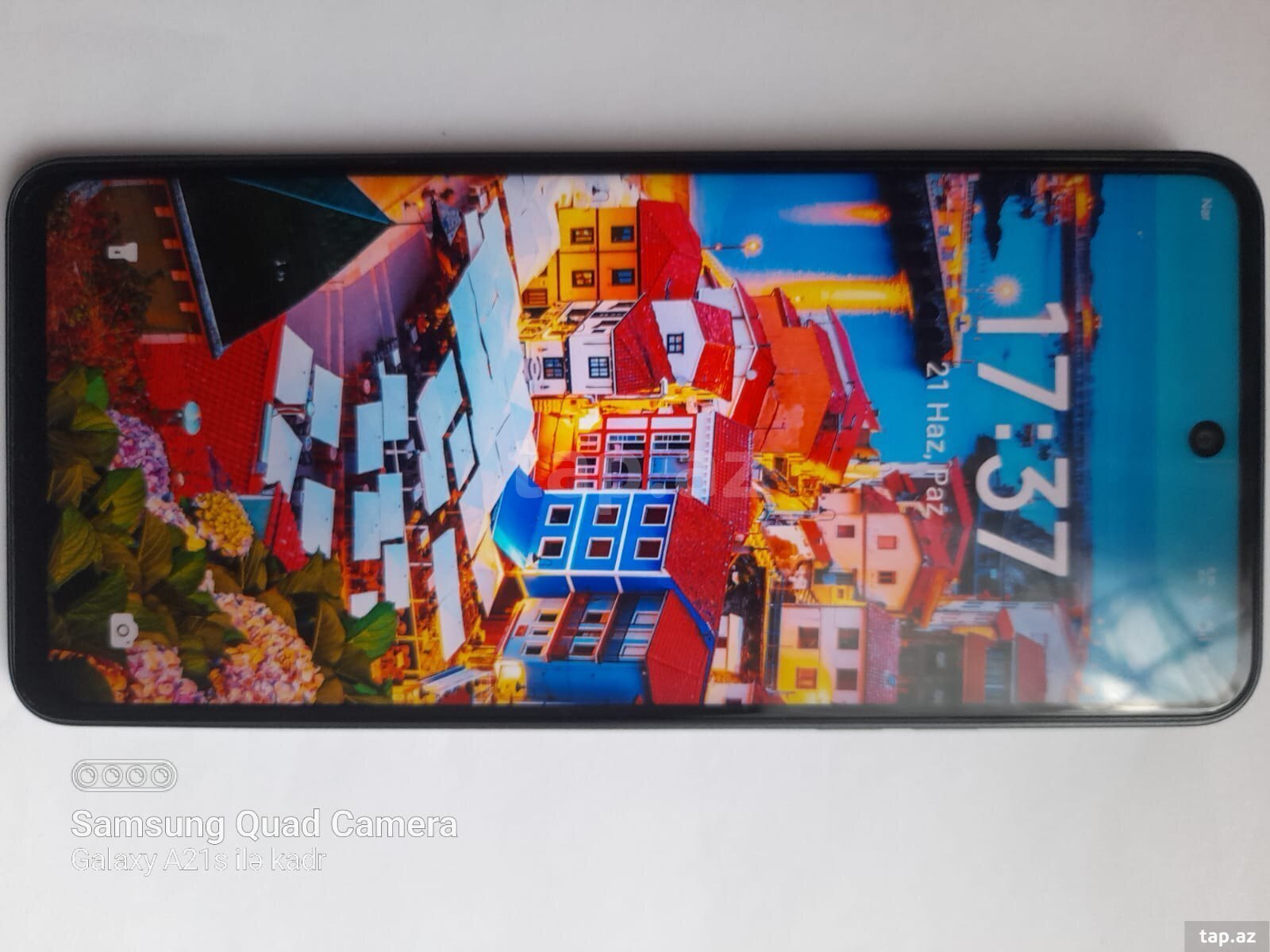Tecno Spark 30 Stellar Shadow 256GB/8GB (3)
